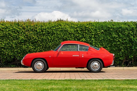 Double Bubble Coupe 747 Manual Petrol