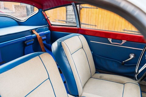 Double Bubble Coupe 747 Manual Petrol