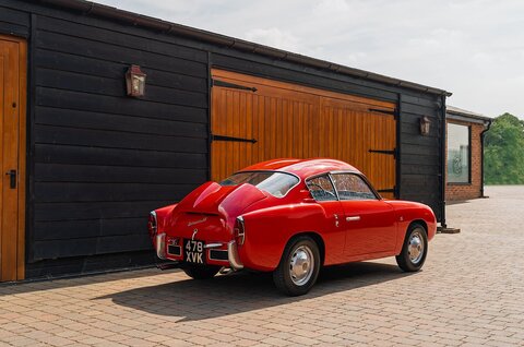 Double Bubble Coupe 747 Manual Petrol