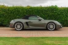 2023 Porsche 718 Boxster GTS 