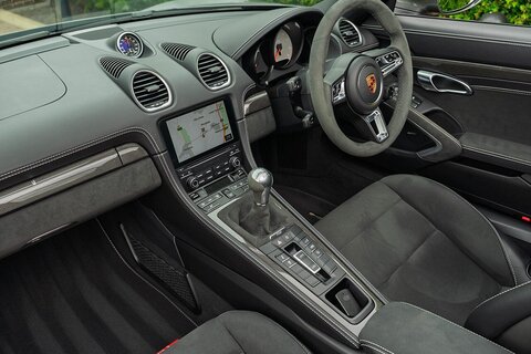 GTS 4.0 2dr Convertible Petrol