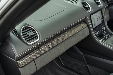 GTS 4.0 2dr Convertible Petrol