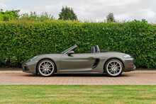 2023 Porsche 718 Boxster GTS 