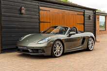 2023 Porsche 718 Boxster GTS 