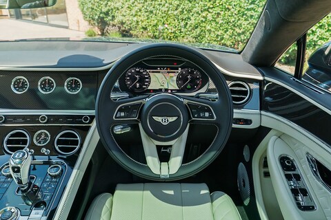 GT S V8 4.0 2dr Coupe Automatic Petrol