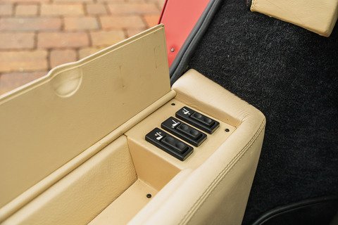 25th Anniversary 6.5 Coupe Automatic Petrol