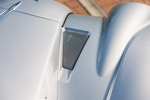 8 4.8 2dr Coupe Manual Petrol