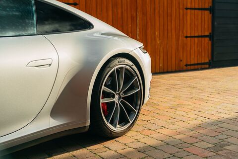 992 Carrera S 3.0 2dr Coupe Automatic Petrol