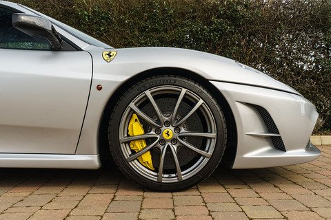 4.3 Scuderia Coupe 2dr Petrol F1 Euro 4 (510 bhp)