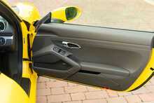 2025 Porsche 718 Cayman  