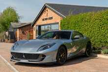 2020 Ferrari 812 Superfast  