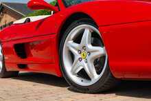 Ferrari F355 Spider - U10759