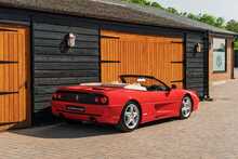 Ferrari F355 Spider - U10759