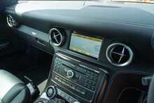 Mercedes-Benz SLS AMG - U10763