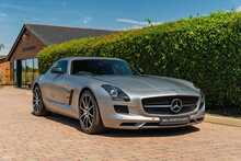 Mercedes-Benz SLS AMG GT - U10766