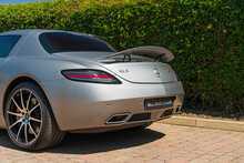Mercedes-Benz SLS AMG GT - U10766