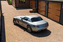 Mercedes-Benz SLS AMG GT - U10766