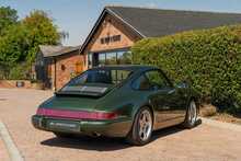 Porsche 911 964 Restomod - U10777