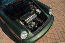Porsche 911 964 Restomod - U10777