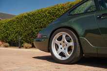 Porsche 911 964 Restomod - U10777