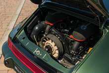 Porsche 911 964 Restomod - U10777