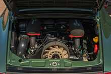 Porsche 911 964 Restomod - U10777