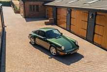 Porsche 911 964 Restomod - U10777