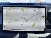 Land Rover Defender 110 D250 MHEV X-Dynamic SE 