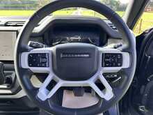 Land Rover Defender 110 D250 MHEV X-Dynamic SE 