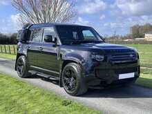 Land Rover Defender 110 D250 MHEV X-Dynamic SE 