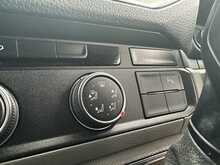 Volkswagen Crafter TDI CR35 Trendline L2H2 AUTO Euro 6 140ps 