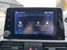 Peugeot Partner BlueHDi 950 Professional L2 Euro 6 