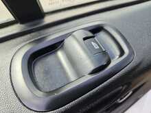 Ford Transit Custom 300 EcoBlue Leader L1H1 Euro 6 130ps AC 