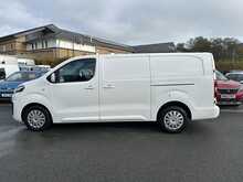Vauxhall Vivaro Turbo D 2900 Sportive L2H1 Euro 6 