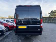 Peugeot Boxer BlueHDi 335 Professional L3H2 Euro 6 140ps 