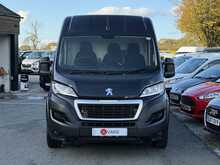 Peugeot Boxer BlueHDi 335 Professional L3H2 Euro 6 140ps 