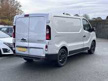 Renault Trafic dCi ENERGY 28 Sport L1H1 Euro 6 120ps 