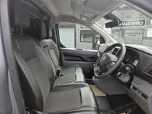 Peugeot Expert BlueHDi 1400 Professional M Euro 6 120ps 2021 