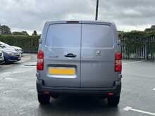 Peugeot Expert BlueHDi 1400 Professional M Euro 6 120ps 