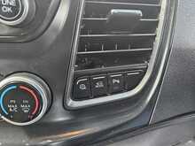 Ford Transit Custom 300 EcoBlue Leader L1H1 Euro 6 AC 