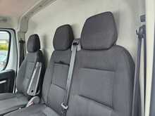 Peugeot Boxer BlueHDi 435 Professional L4 H2 Euro 6 140ps 