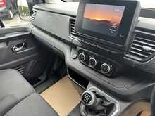 Renault Trafic dCi Blue SL28 Sport L1H1 Euro 6 130ps 