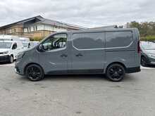 Renault Trafic dCi Blue SL28 Sport L1H1 Euro 6 130ps 