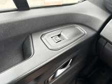 Renault Trafic dCi Blue SL28 Sport L1H1 Euro 6 130ps 