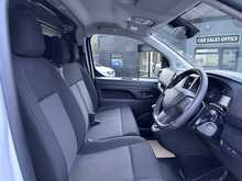 Peugeot Expert BlueHDi 1400 Professional Premium + M Euro 6 145ps 2023 