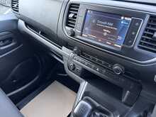 Peugeot Expert BlueHDi 1400 Professional Premium + M Euro 6 145ps 2023 