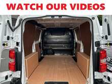 Peugeot Expert BlueHDi 1400 Professional Premium + M Euro 6 145ps 