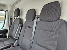 Peugeot Boxer BlueHDi 335 Professional L3H2 Euro 6 140ps 