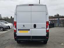 Peugeot Boxer BlueHDi 335 Professional L3H2 Euro 6 140ps 