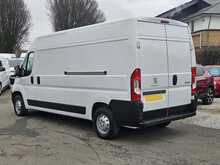 Peugeot Boxer BlueHDi 335 Professional L3H2 Euro 6 140ps 